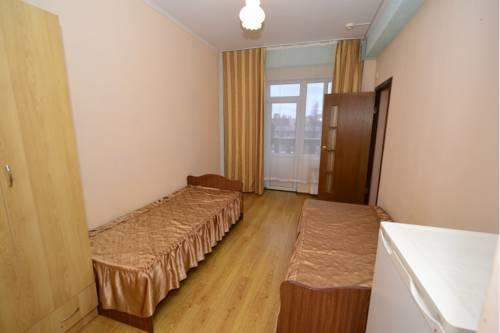 Gostevoi Dom Karavan Hotel Анапа Екстериор снимка